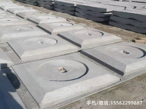 白茅湖农场1400×1400混凝土电杆底盘